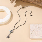 Schöne Halskette mit einzigartigem Stil