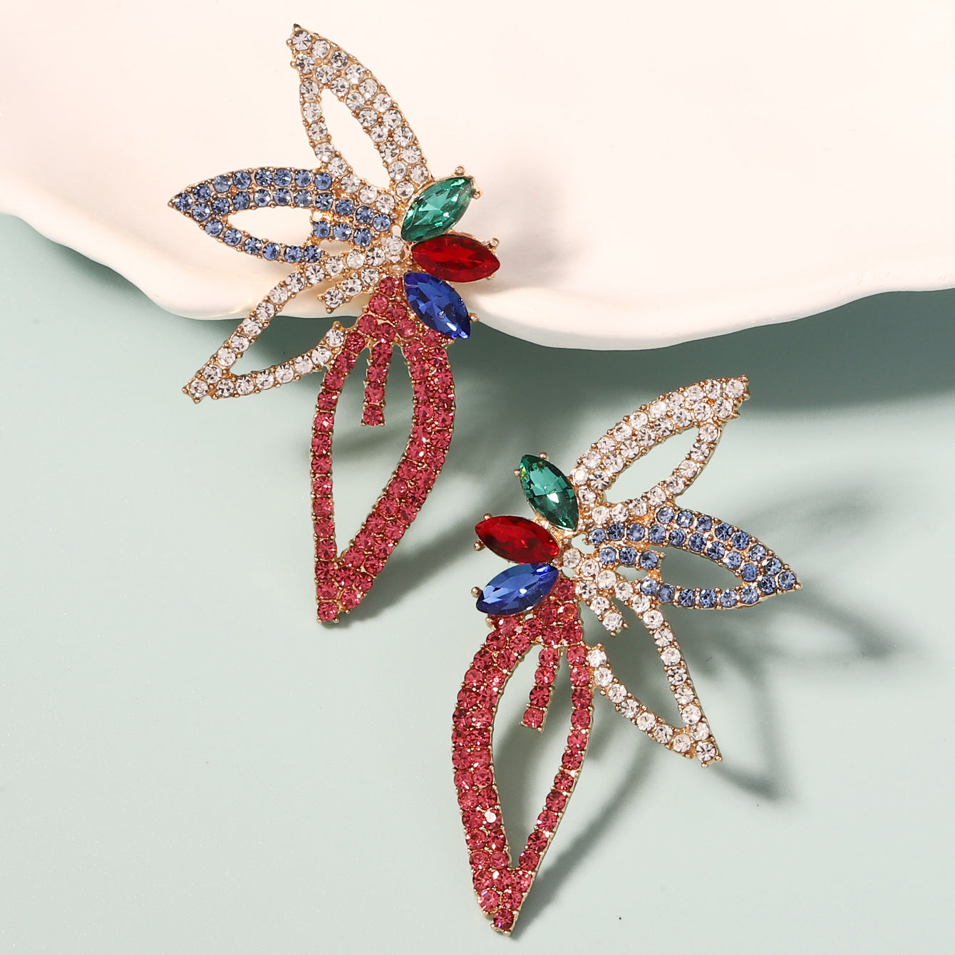 Atemberaubende Ohrring für den Alltag