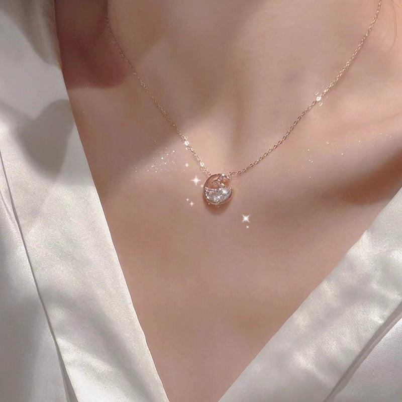 Zarte handwerkliche Halskette