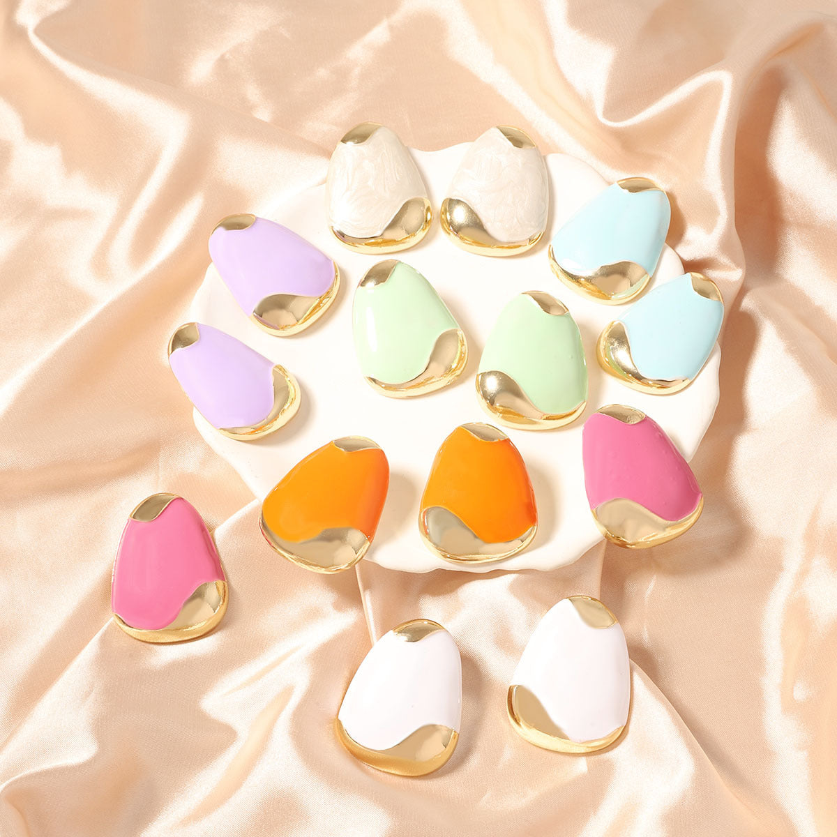 Atemberaubende Ohrring für den Alltag