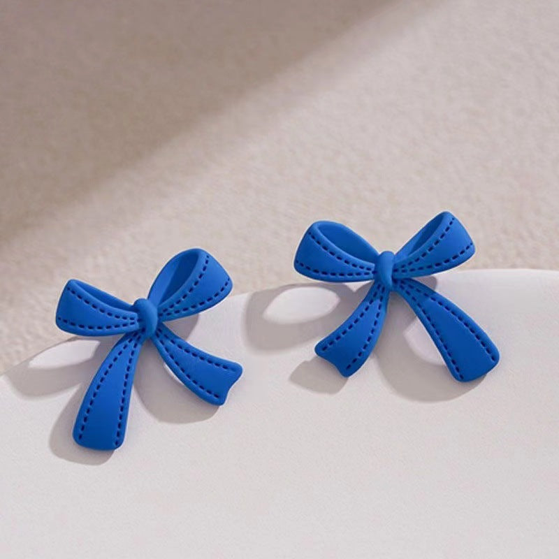 Atemberaubende Ohrring für den Alltag