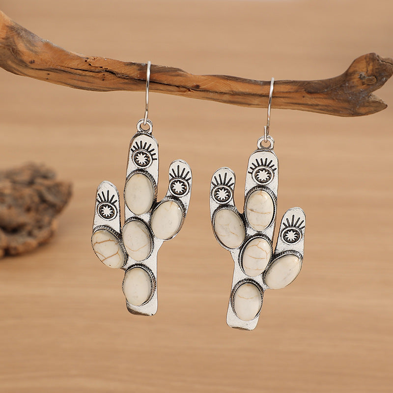 Zarte handwerkliche Ohrring