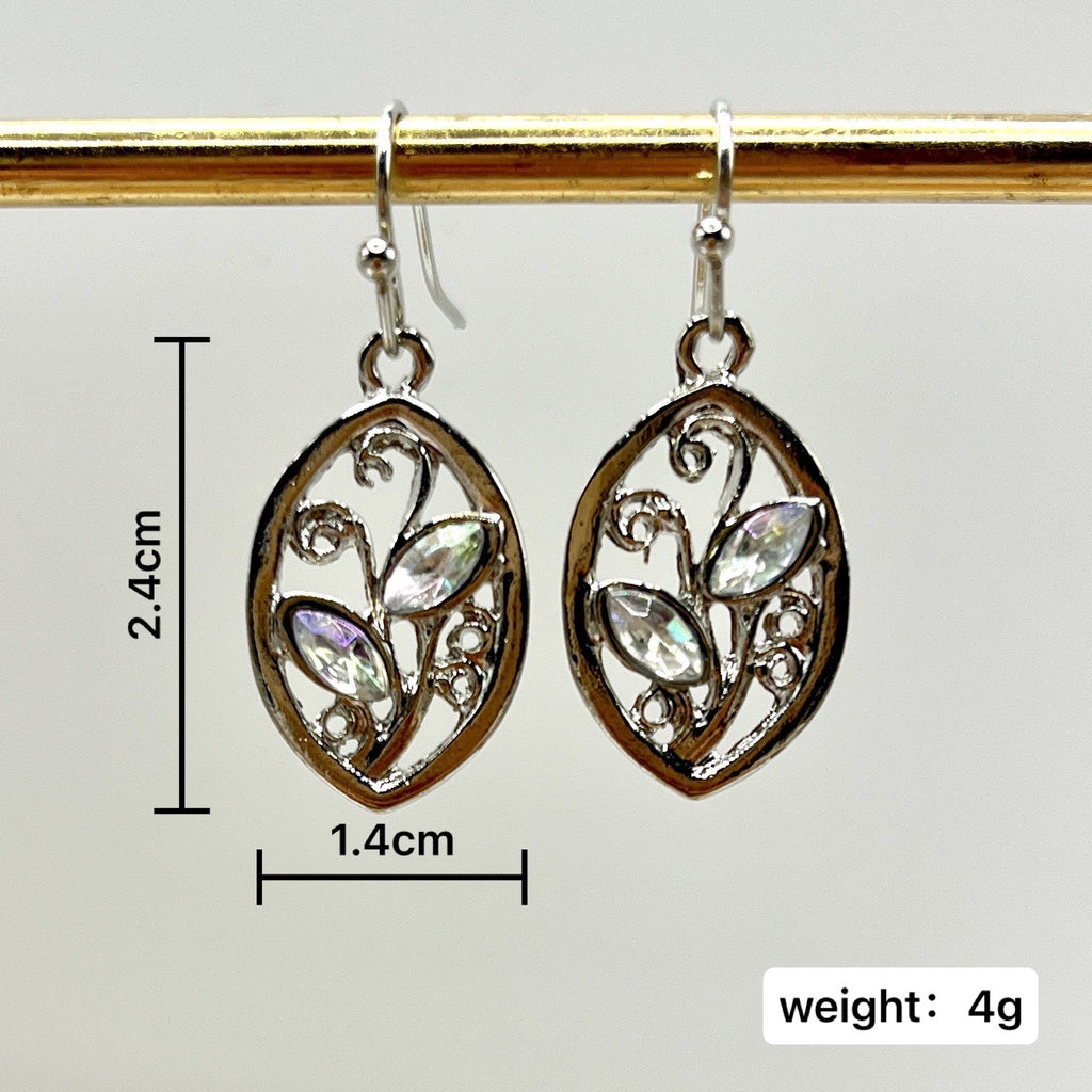 Zarte handwerkliche Ohrring