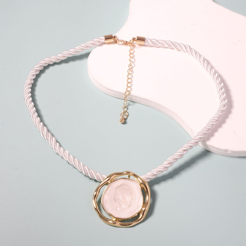 Atemberaubende Halskette für den Alltag