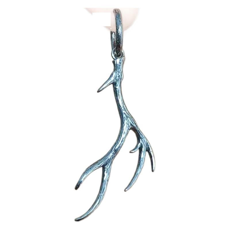 Schöne Ohrring mit einzigartigem Stil