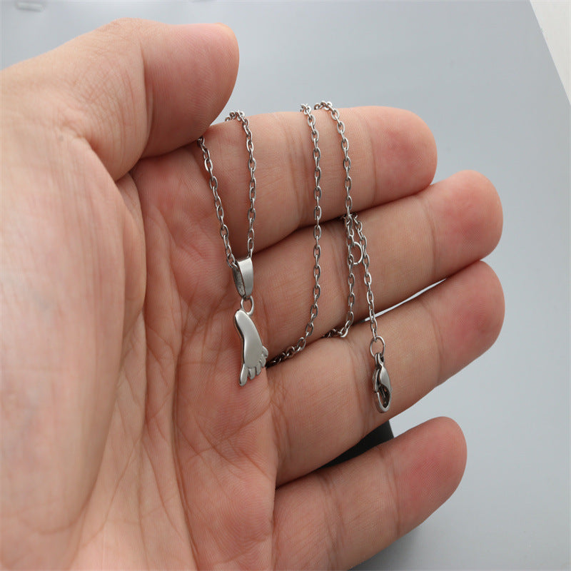 Schöne Halskette mit einzigartigem Stil