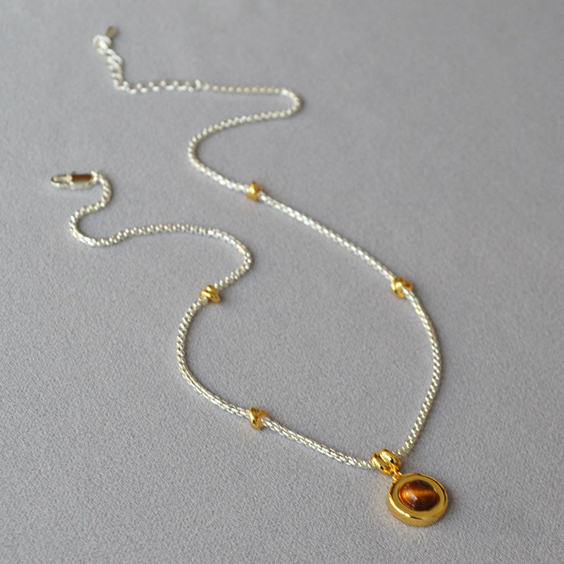 Schöne Silber Halskette mit einzigartigem Stil