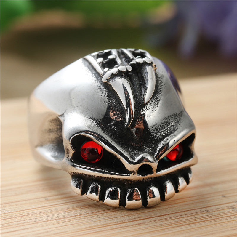 Schöne Ring mit einzigartigem Stil