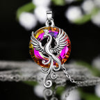 Schöne Halskette mit einzigartigem Stil