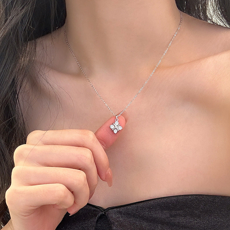 Atemberaubende Halskette für den Alltag