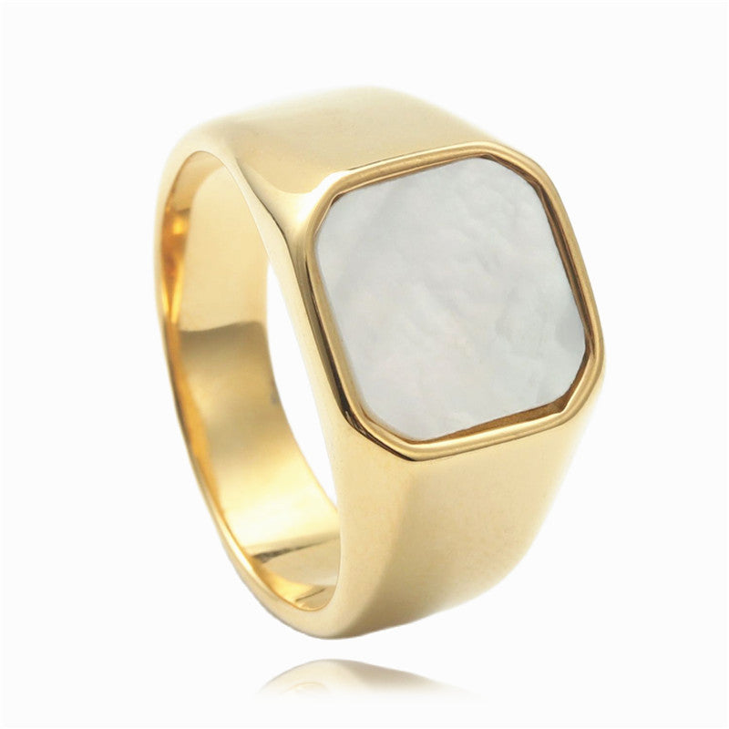 Klassische Ring mit zeitloser Eleganz