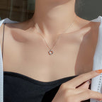 Zarte handwerkliche Halskette