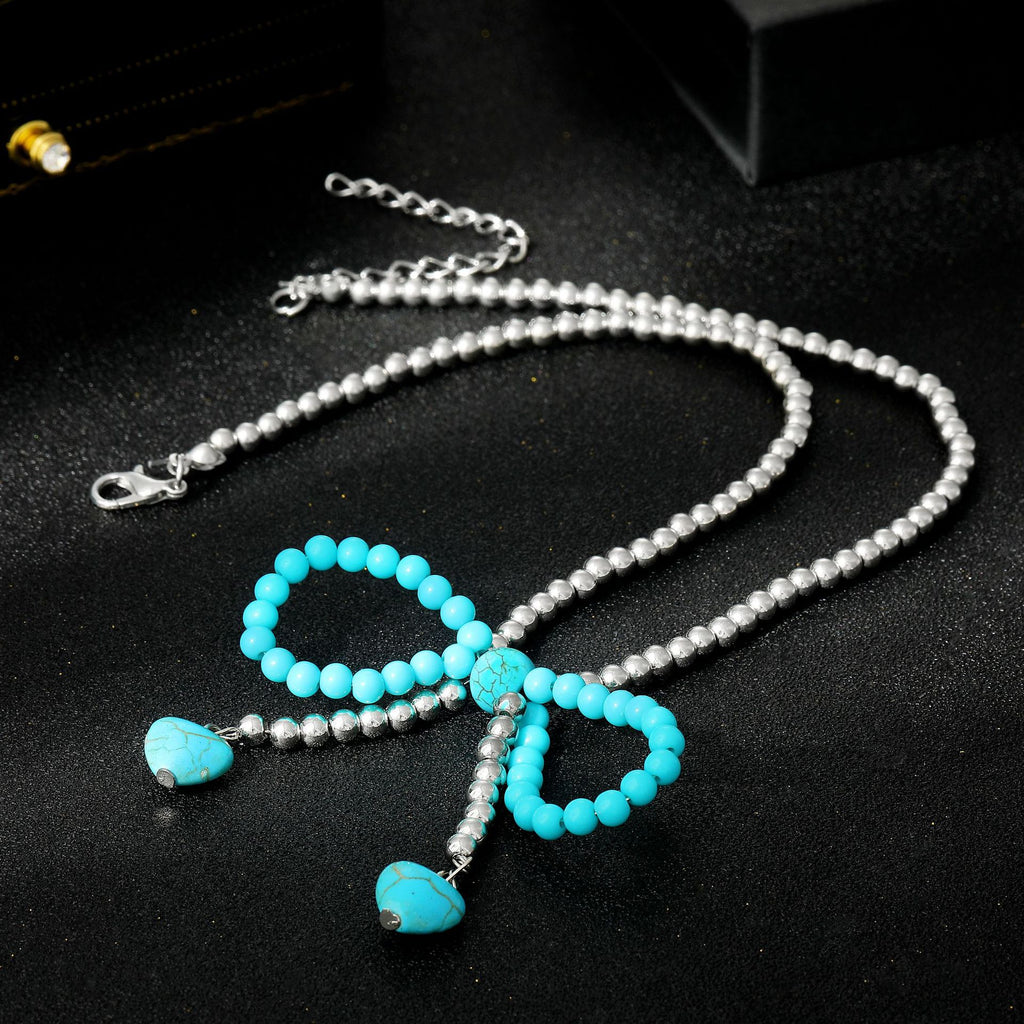 Schöne Halskette mit einzigartigem Stil