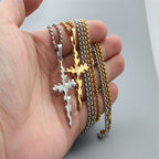 Zarte handwerkliche Halskette