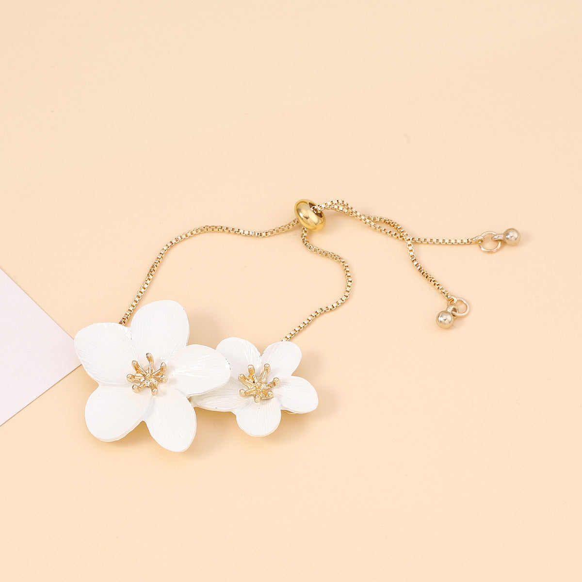 Klassische Armband mit zeitloser Eleganz