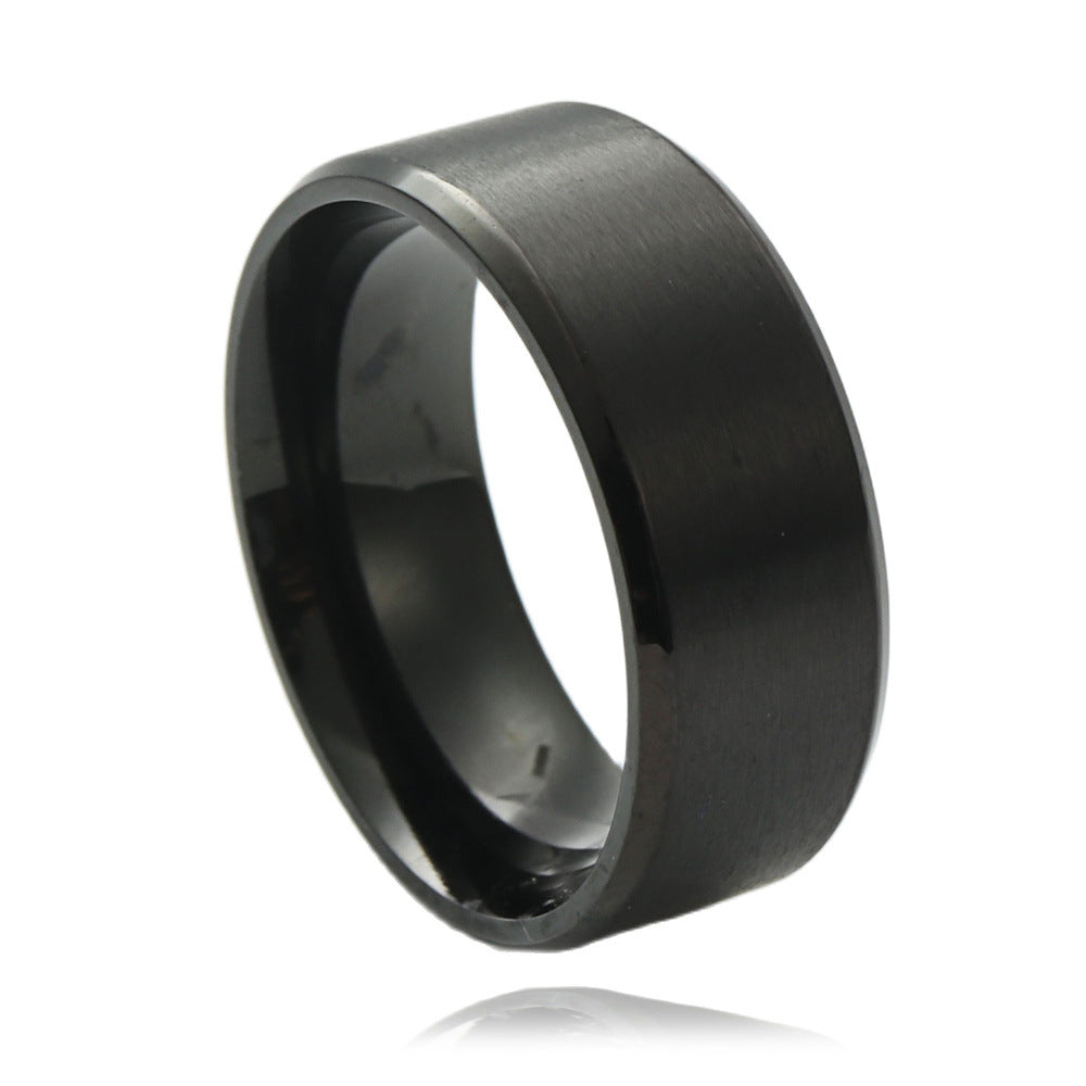 Zarte handwerkliche Ring