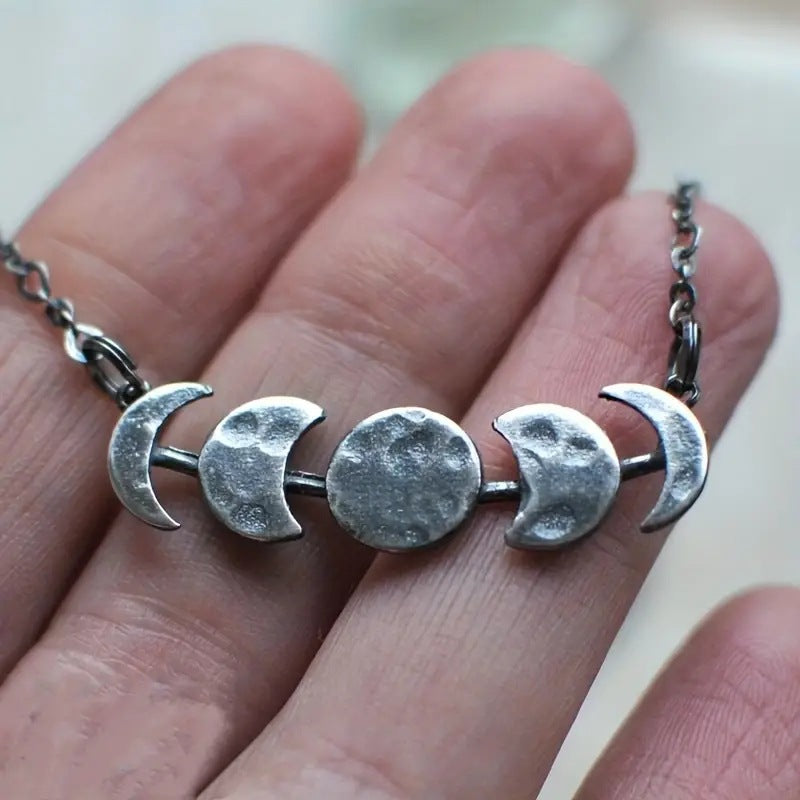 Schöne Halskette mit einzigartigem Stil