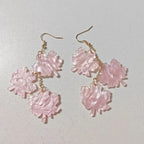 Zarte handwerkliche Ohrring