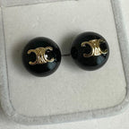 Atemberaubende Ohrring für den Alltag