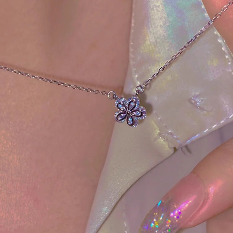 Klassische Halskette mit zeitloser Eleganz