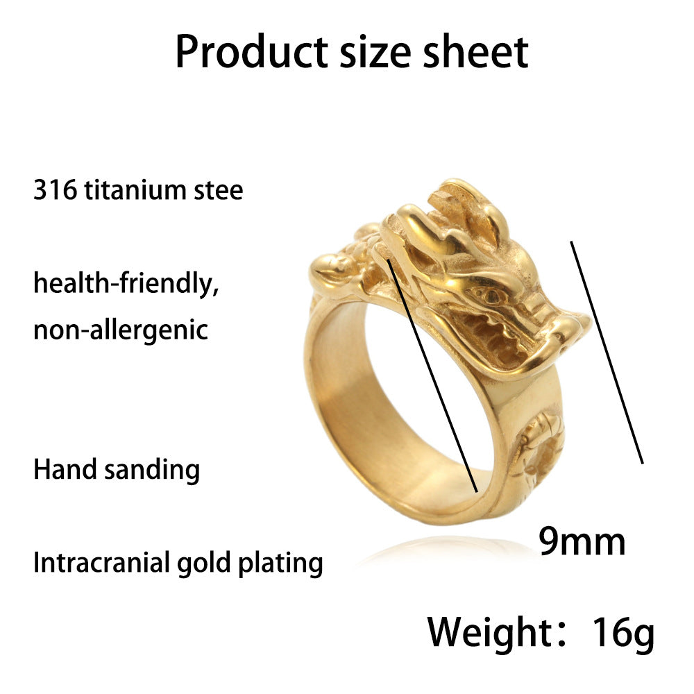 Zarte handwerkliche Ring