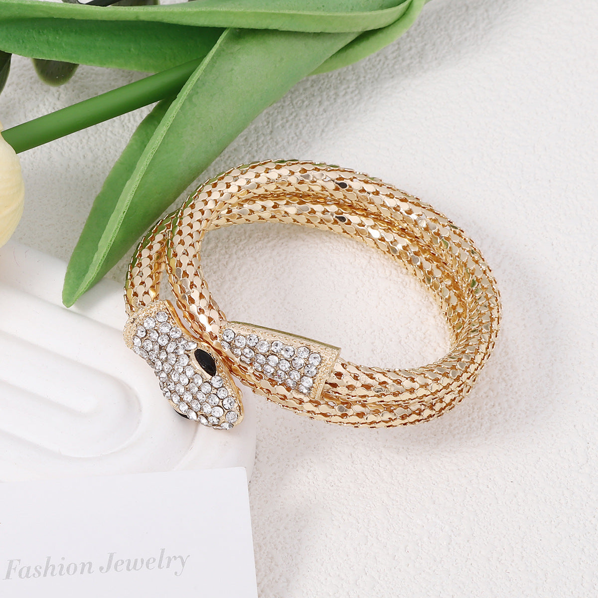 Schöne Armband mit einzigartigem Stil