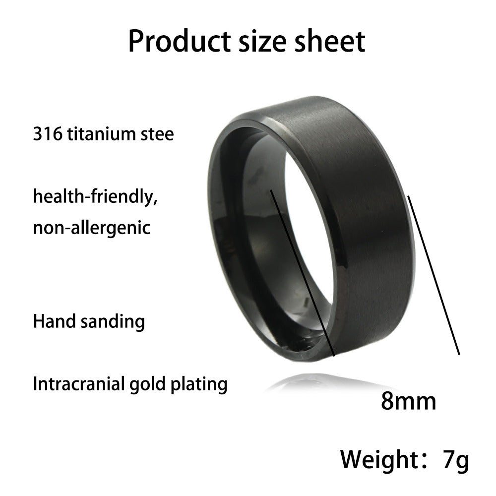 Zarte handwerkliche Ring