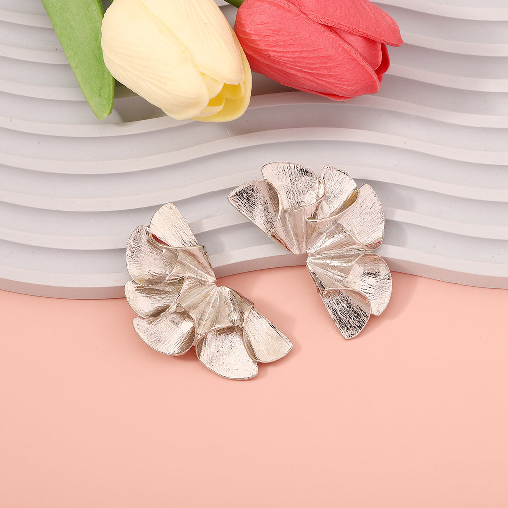 Atemberaubende Ohrring für den Alltag