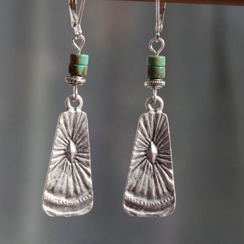 Zarte handwerkliche Silber Ohrring