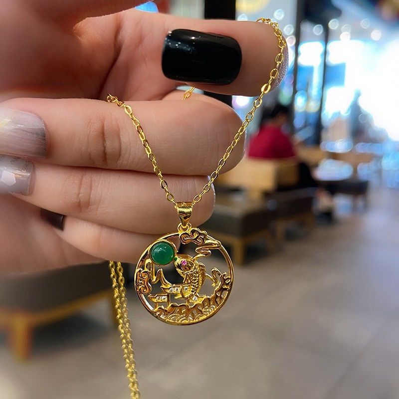 Zarte handwerkliche Gold Halskette