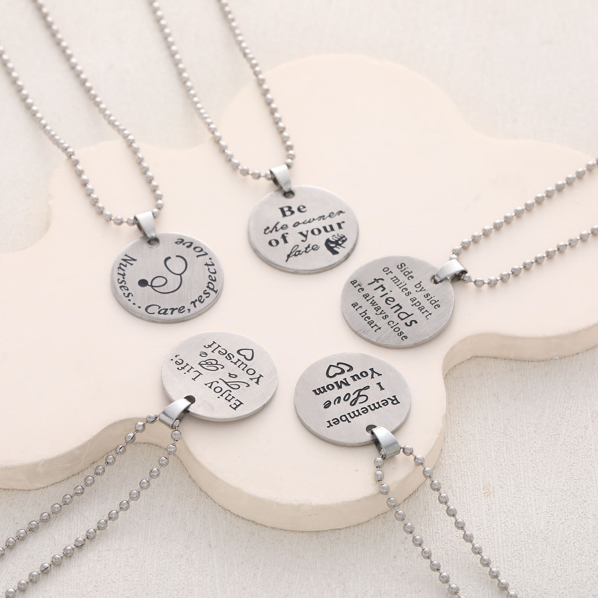 Atemberaubende Halskette für den Alltag