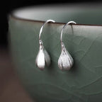 Zarte handwerkliche Ohrring