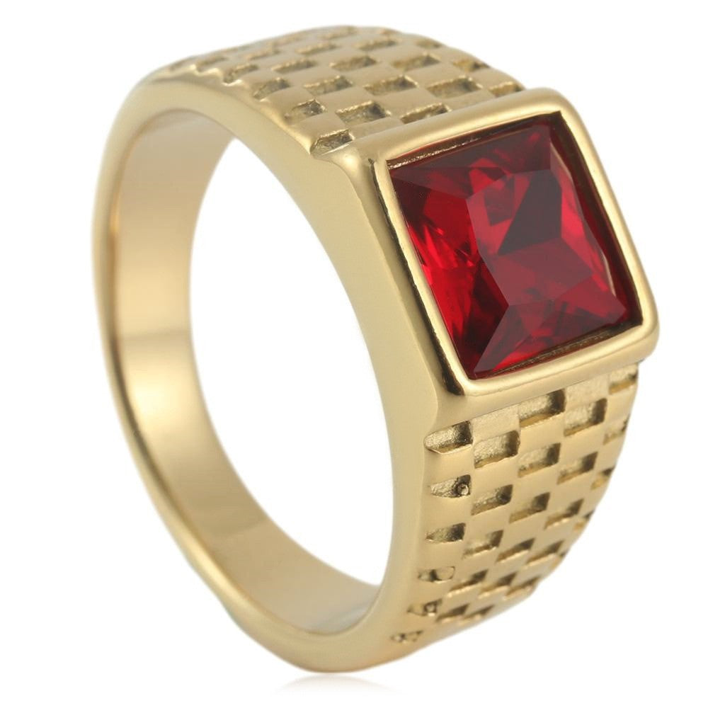 Zarte handwerkliche Ring