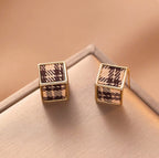 Atemberaubende Ohrring für den Alltag