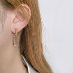 Zarte handwerkliche Ohrring