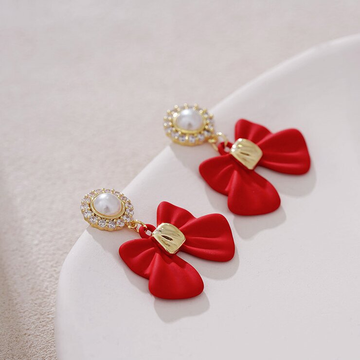 Atemberaubende Ohrring für den Alltag