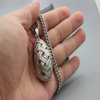 Schöne Halskette mit einzigartigem Stil