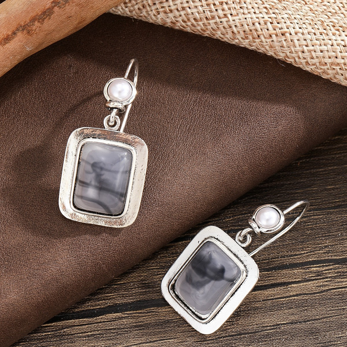 Atemberaubende Ohrring für den Alltag