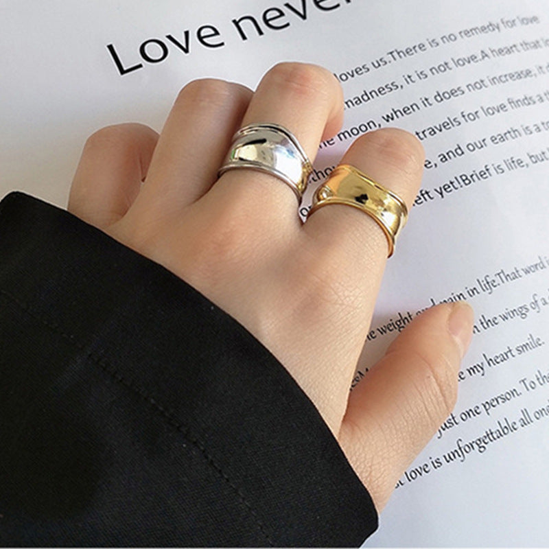 Charmante Gold Ring für jeden Anlass