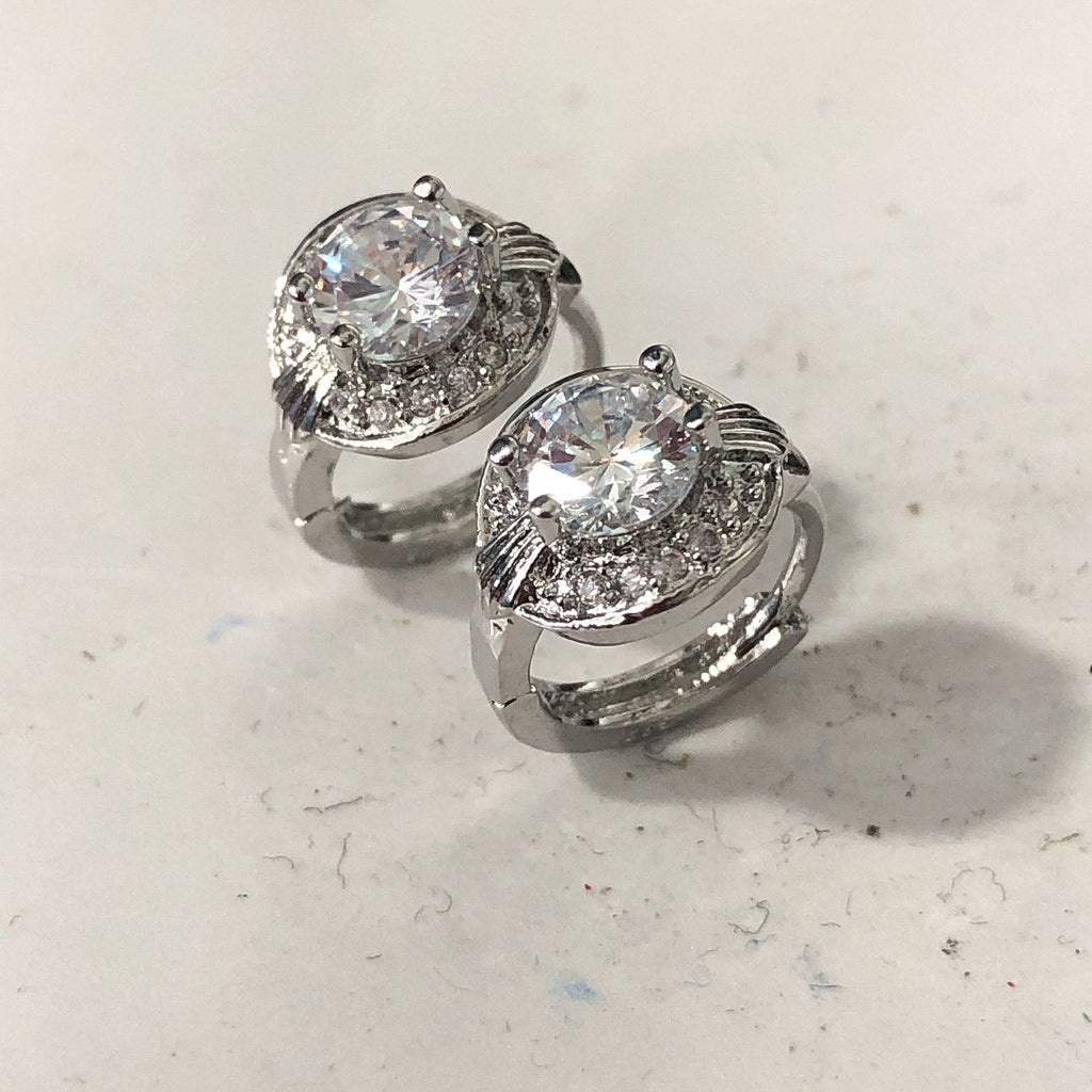 Atemberaubende Ohrring für den Alltag