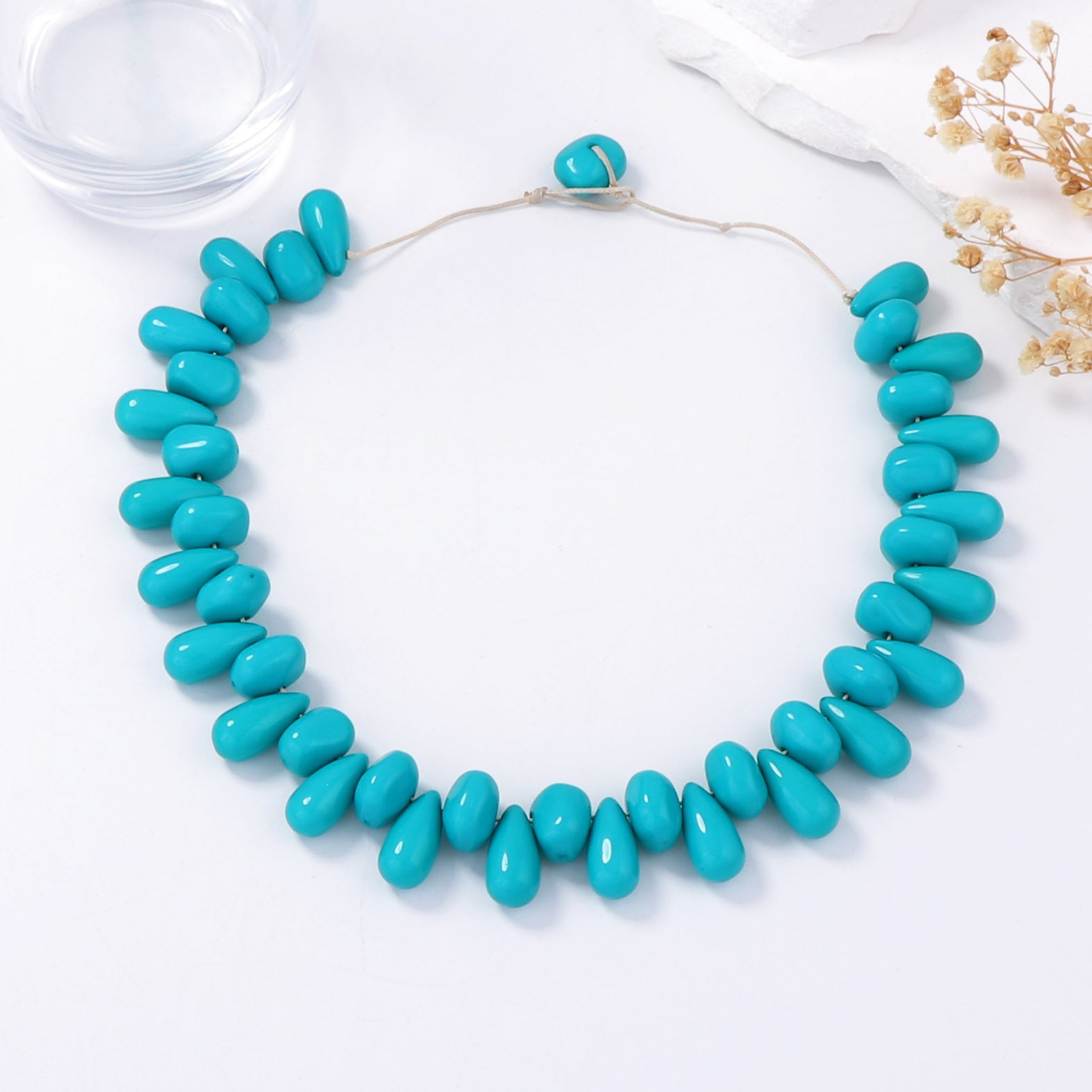 Schöne Armband mit einzigartigem Stil