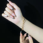 Schöne Armband mit einzigartigem Stil