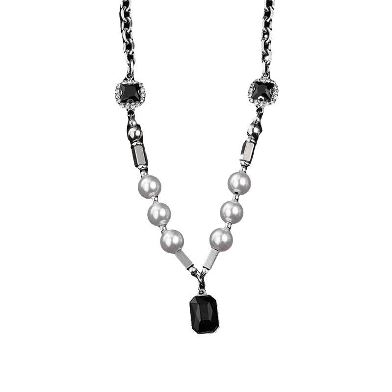 Romantische Perlen Halskette für besondere Momente