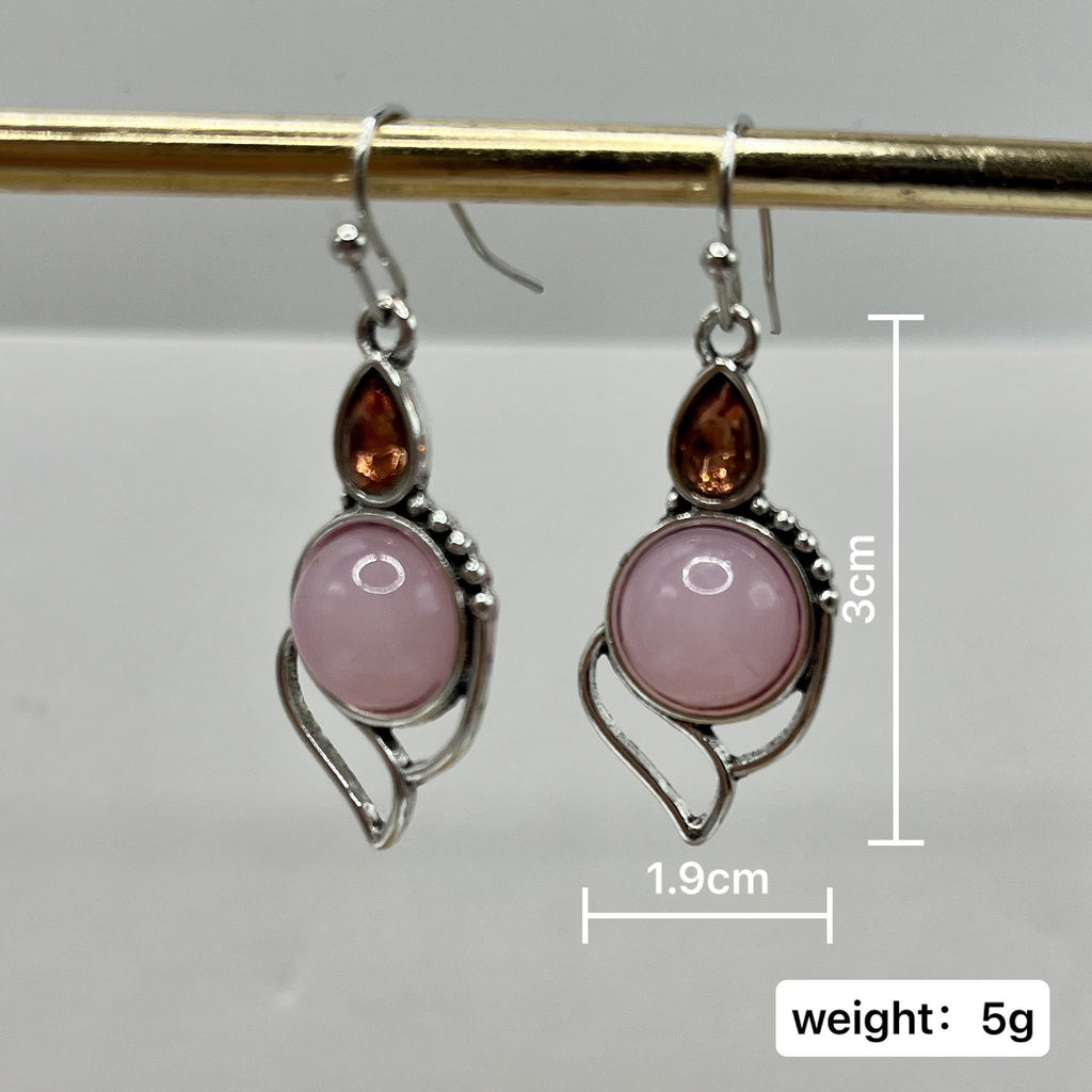 Zarte handwerkliche Ohrring