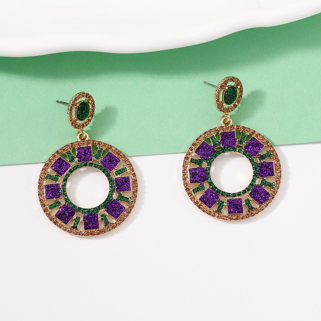 Atemberaubende Ohrring für den Alltag