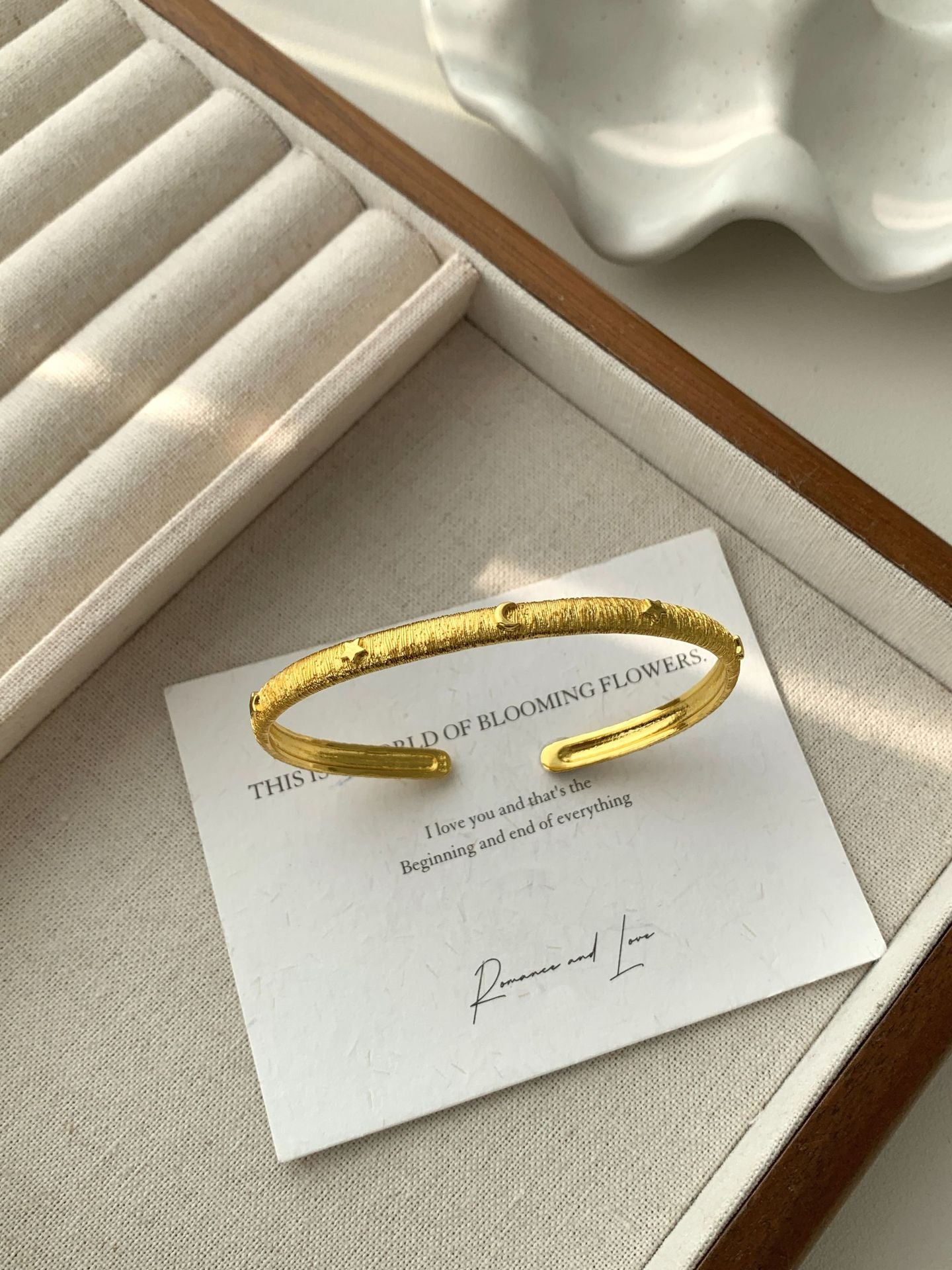 Klassische Armband mit zeitloser Eleganz