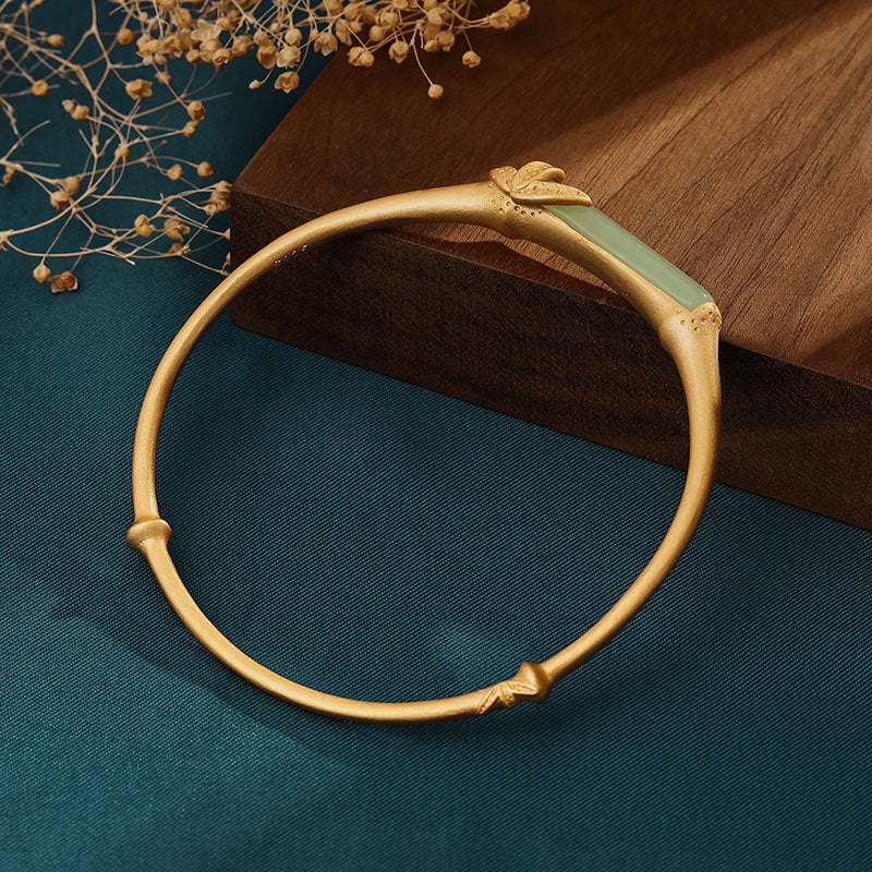 Klassische Gold Armband mit zeitloser Eleganz