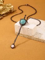 Schöne Halskette mit einzigartigem Stil