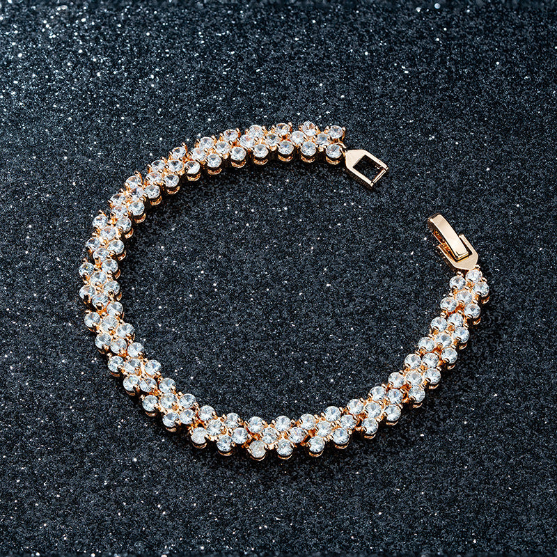 Zarte handwerkliche Armband