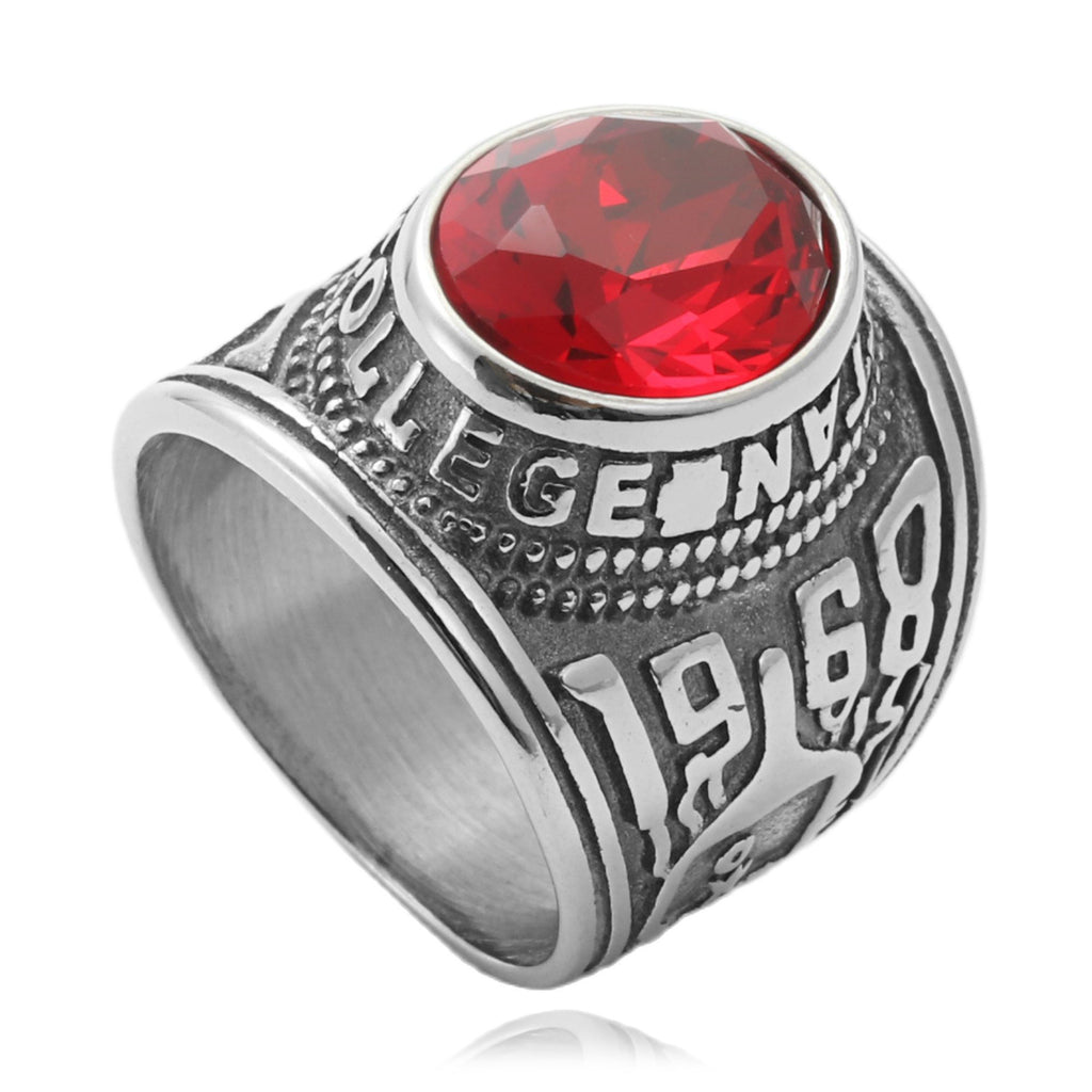 Zarte handwerkliche Ring